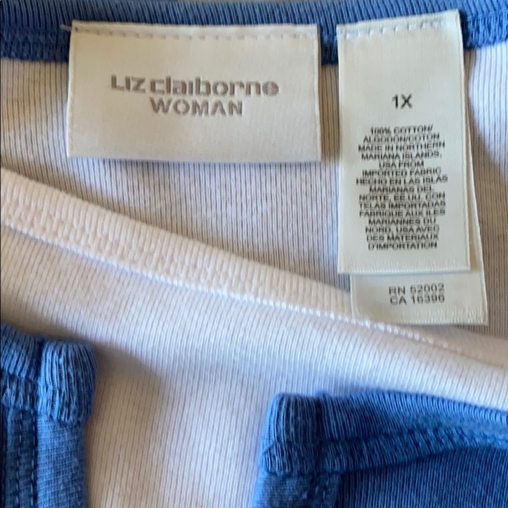 LizClaiborne Woman 1X Pull Over Shirt - Picture 3 of 3